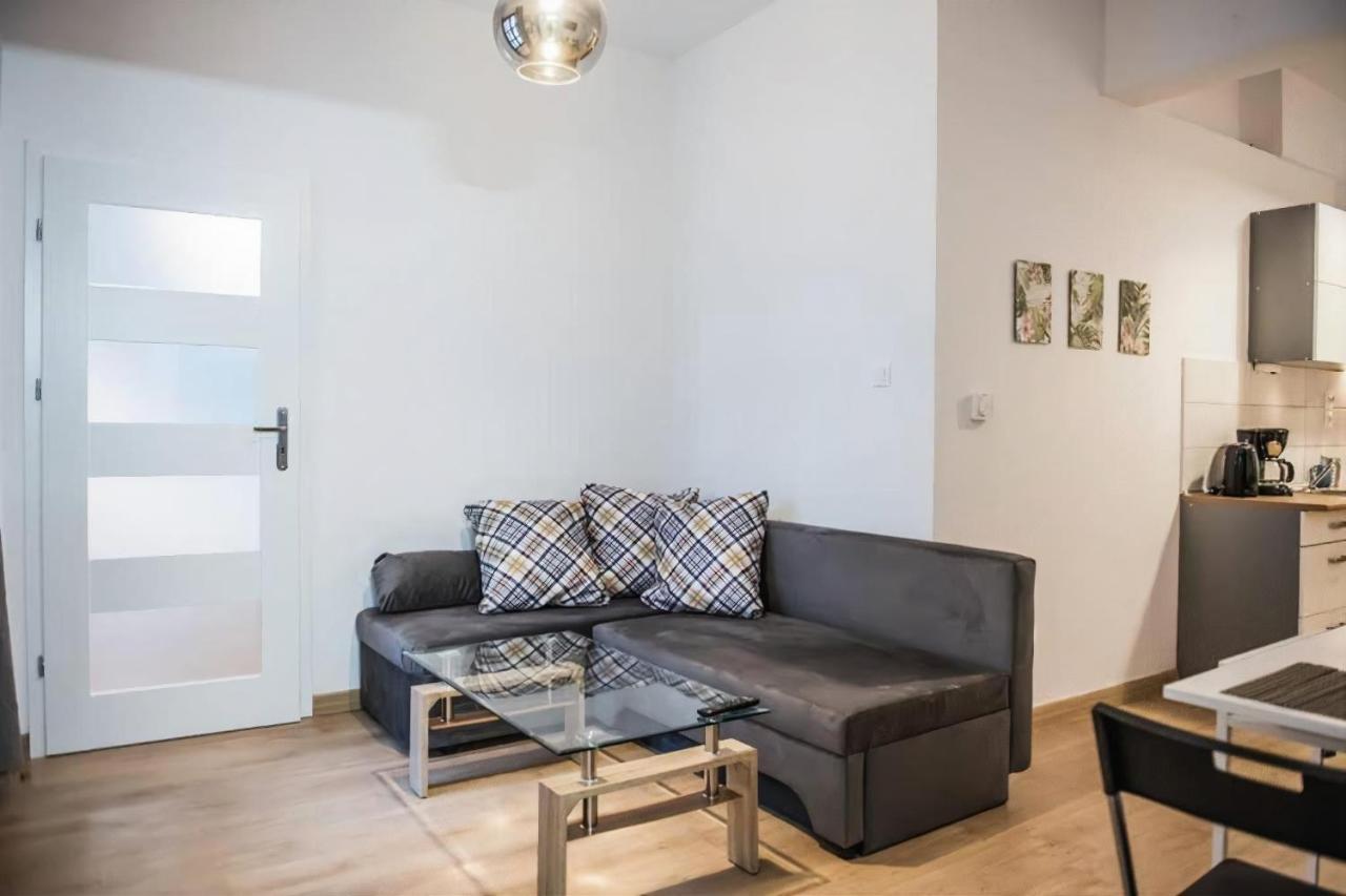 Apartament Blue Geranium With Private Backyard Saloniki Zewnętrze zdjęcie